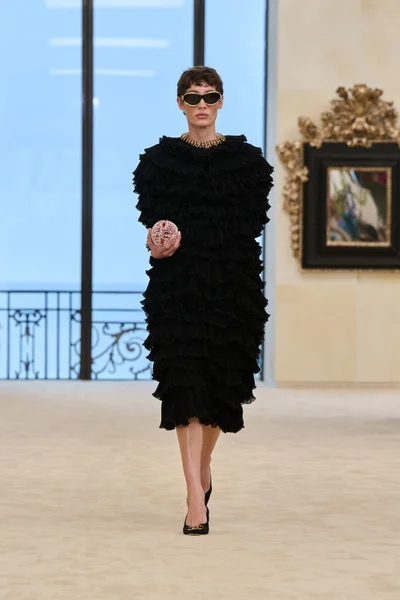 Look 66